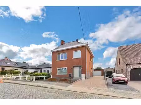 huis te koop in roosdaal met 3 slaapkamers