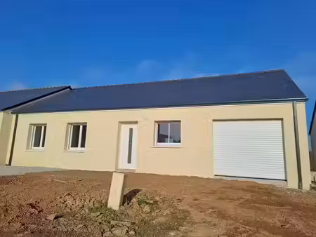 location maison 4 pièces 85 m² à champtocé-sur-loire (49123)  900 €