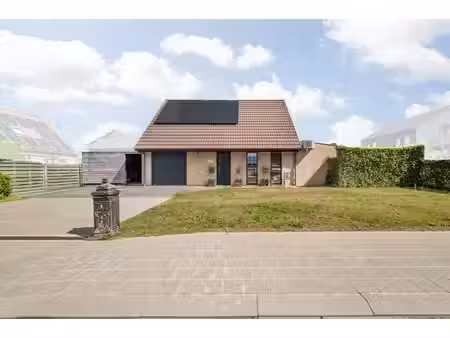 huis te koop in veldegem met 3 slaapkamers