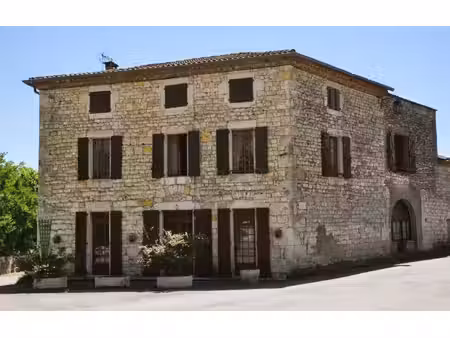 vente maison de village 191 m² à cestayrols 171 000 €
