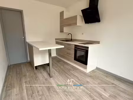 location appartement 2 pièces 46m² gray 70100