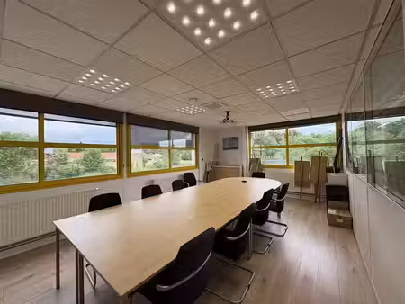 location locaux professionnels 0 pièces 104 m² à dury (80480)  1 263 €