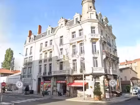 location locaux professionnels 0 pièces 247 m² à le puy-en-velay (43000)  1 200 €