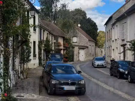 immeuble de rapport composé de 2 studios et 1 f3