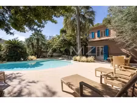 superbe villa pleine de charme avec vue mer