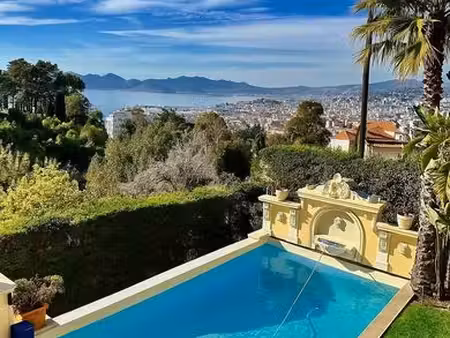 villa de luxe en vente boulevard de la croisette  cannes  provence-alpes-côte d'azur