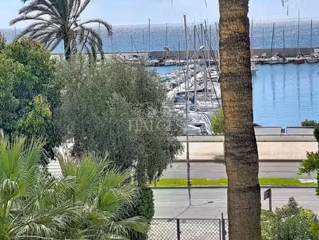menton garavan – grand 2 pièces  vue mer et port