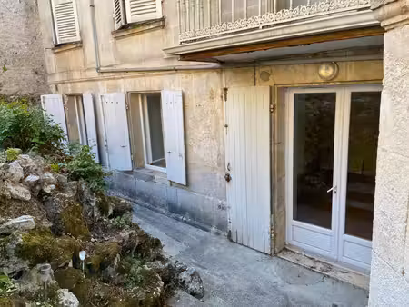 appartement en rez-de-jardin dans le quartier du théâtre à cognac