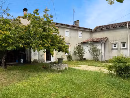maison ancienne à fort potentiel à rénover - entre cognac et jarnac