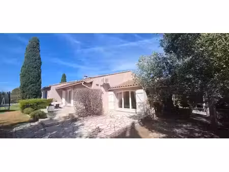 vente villa 5 pièces 140.6 m² à le muy (83490)  530 000 €