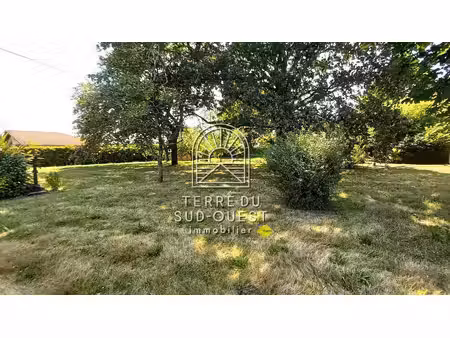 achat terrain 735m²