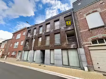 appartement te huur in hoegaarden met 2 slaapkamers