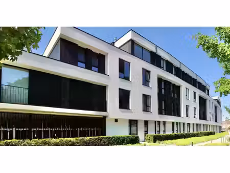 appartement te huur in eeklo met 3 slaapkamers