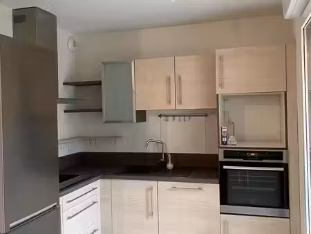 location appartement 3 pièces  65.86m²  ferrières