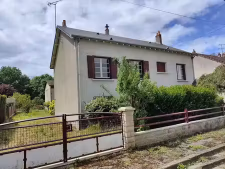 vente maison 4 pièces 117 m² à saint-août (36120)  107 000 €