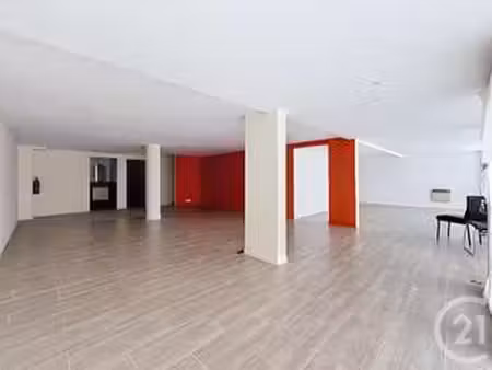vente bureaux et commerces à brest (29200) : à vendre / 160m² brest