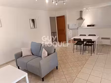 location : appartement f2 meublé à violes