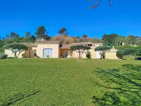 maison montmeyan 5 pièce(s) 113 m2 avec garage
