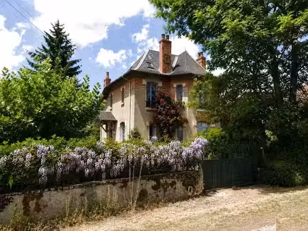 vente maison 4 pièces 87 m² à saint-priest-la-marche (18370)  133 000 €