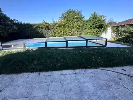 location maison 8 pièces 164m² chateaubernard 16100