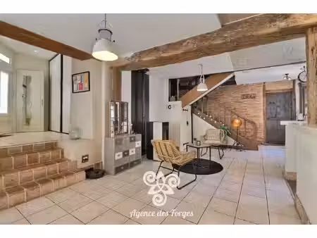 maison de bourg de 173 m2 / 4 chambres / beaupréau