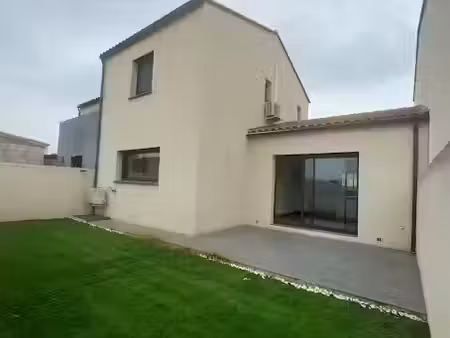 location maison 3 pièces 82 m² à pia (66380)  1 200 €