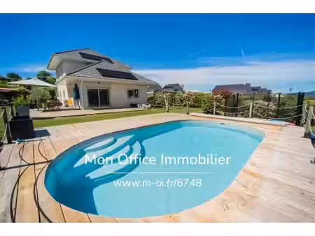 référence : 7196-tca. - maison 6 pièces de 2016 - terrain entièrement clos - dpe a -...