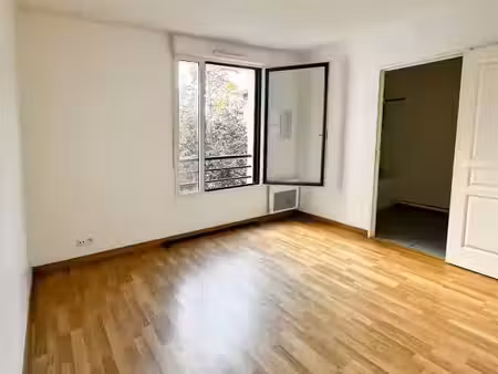 location appartement 1 pièce 37 m² à tours (37100)
