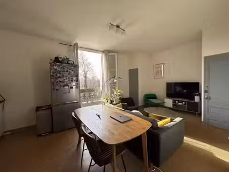 location appartement 2 pièces 39 m² à tours (37100)
