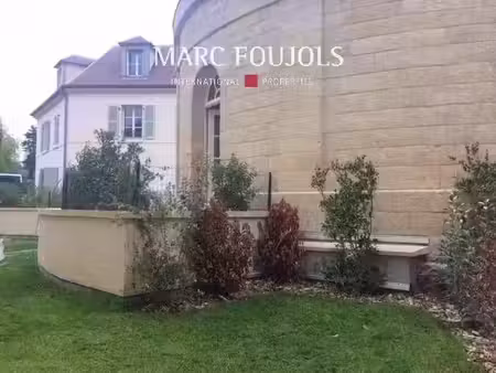 location appartement 5 pièces 157.82 m² à senlis (60300)  2 335 €