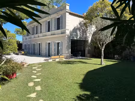 maison de luxe à louer dans le quartier bompard