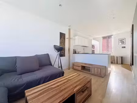 immeuble renove en 2022 avec 2 unites reconnues