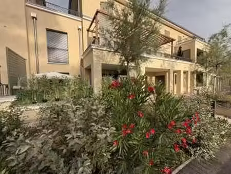 vente appartement 4 pièces à aix-en-provence (13080) : à vendre 4 pièces / 90m² aix-en-pro