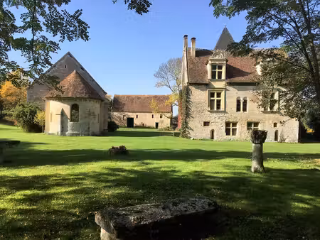 manoir à vendre à saint-père