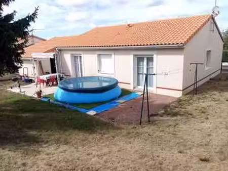 location maison à la salle-de-vihiers (49310) : à louer / 95m² la salle-de-vihiers