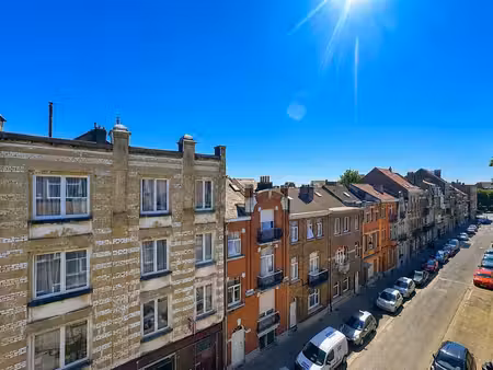 lumineux & spacieux – superbe appartement d’angle 2 chambres