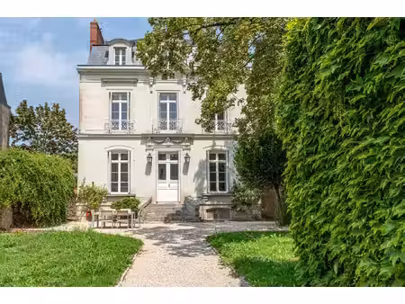 maison de luxe à vendre dans le quartier cathédrale