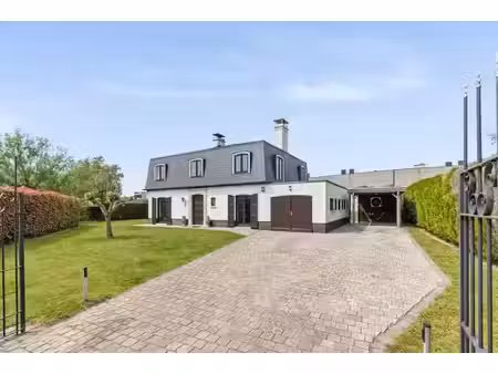 rustieke  residentieel gelegen villa