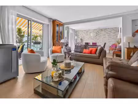 appartement de luxe à vendre dans le quartier trezel
