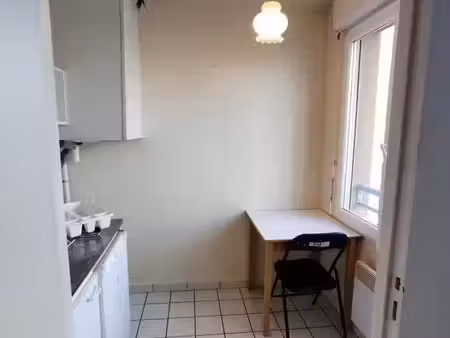 location appartement 1 pièce 24 m² à clermont-ferrand (63000)