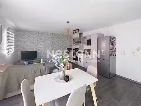 location appartement 2 pièces 48.35 m² à puget-sur-argens (83480)  850 €