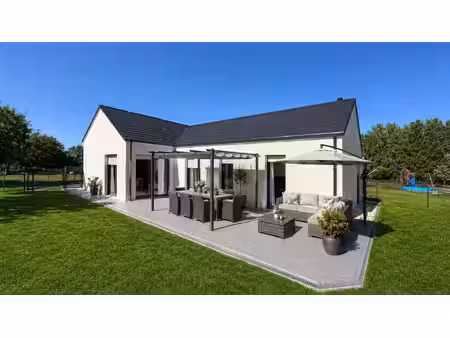 maison de 2024 de plain-pied  4 chambres.
