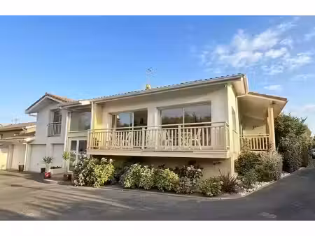 vente maison 4 pièces 230 m² à tosse (40230)  840 000 €