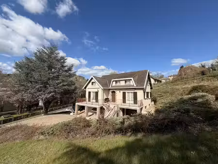 vente maison 7 pièces 165 m² amplepuis (69550)