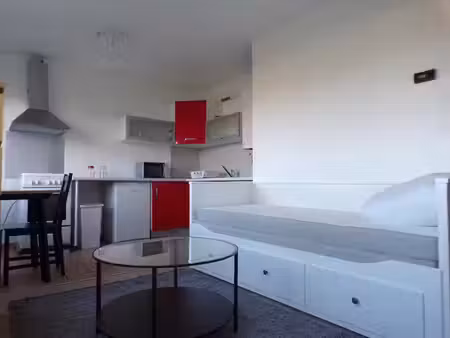 studio meublé montigny le bretonneux - 1 pièce - 22 m2