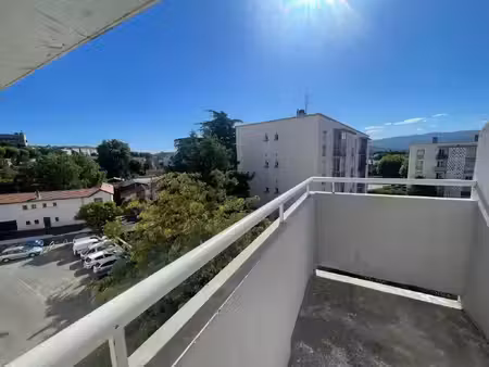 location appartement 1 pièce 26 m² à bourg-lès-valence (26500)