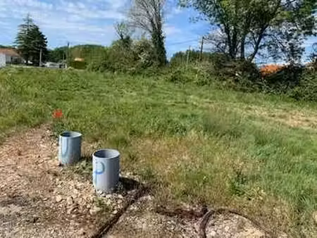 vente terrain à commequiers (85220) : à vendre / commequiers