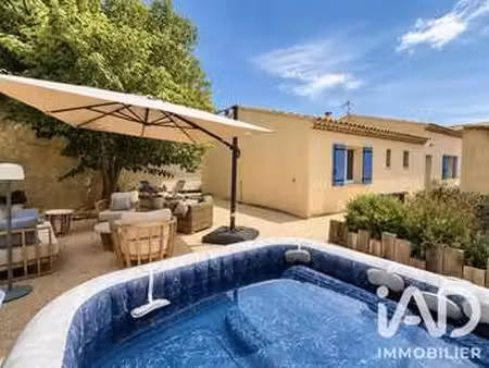 vente maison à aureille (13930) : à vendre / 171m² aureille
