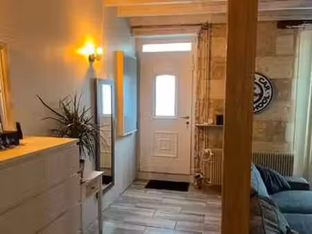 location maison à blaye (33390) : à louer / 185m² blaye