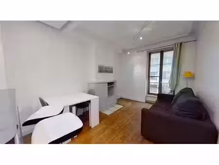 location appartement 2 pièces 31 m² à paris 16 (75016)